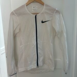 Nike lightweight windbreaker - Women’s Size XS